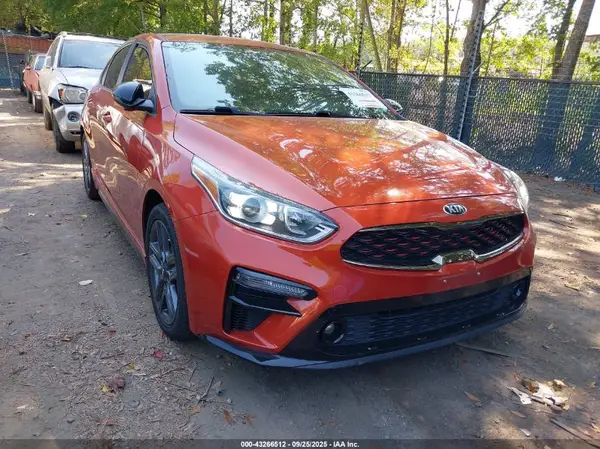 3KPF34AD0ME332432 2021 KIA FORTE - Image 1