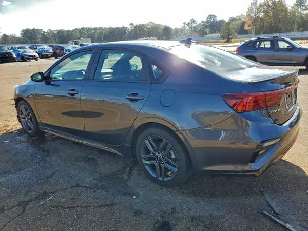 3KPF34AD0ME357668 2021 KIA FORTE - Image 2