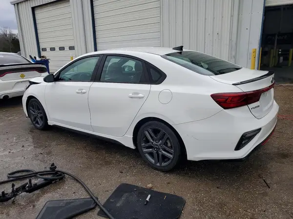 3KPF34AD0ME358478 2021 KIA FORTE - Image 2