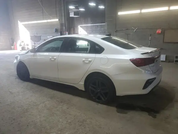 3KPF34AD0ME392484 2021 KIA FORTE - Image 2