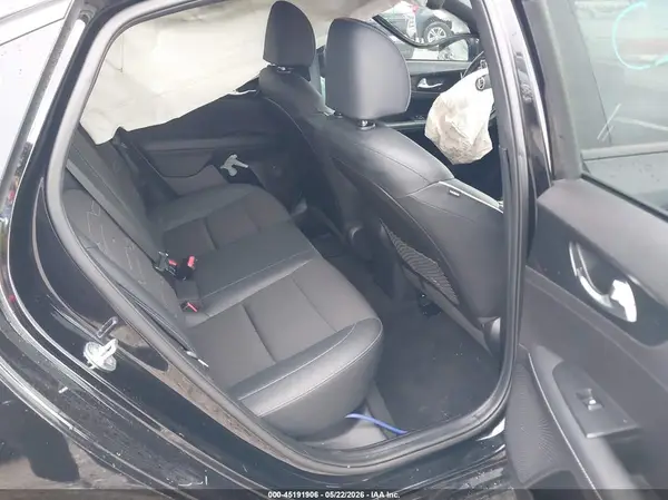 3KPF34AD0ME408182 2021 KIA FORTE - Image 8