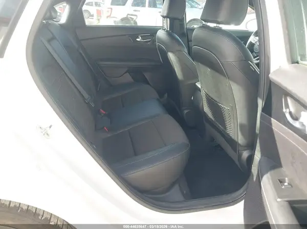 3KPF34AD0ME410174 2021 KIA FORTE - Image 8