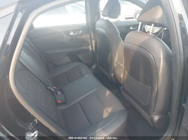 3KPF34AD0ME412510 2021 KIA FORTE - Image 8