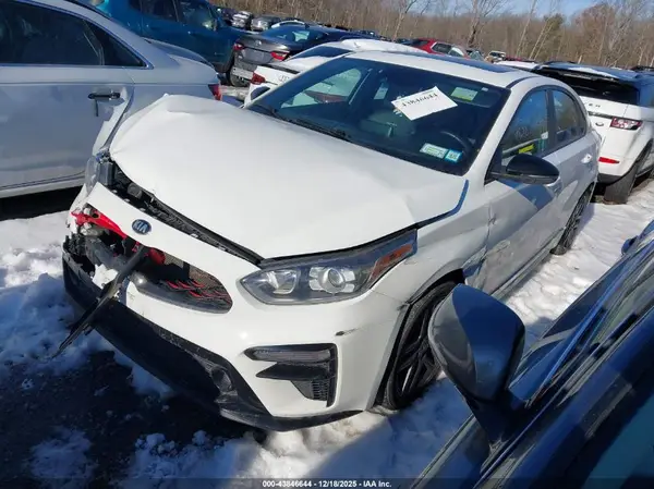 3KPF34AD0ME416993 2021 KIA FORTE - Image 2