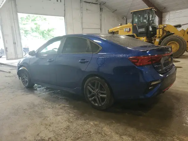 3KPF34AD0ME423393 2021 KIA FORTE - Image 2