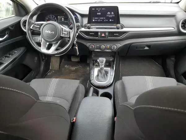 3KPF34AD0NE427252 2022 KIA FORTE - Image 8