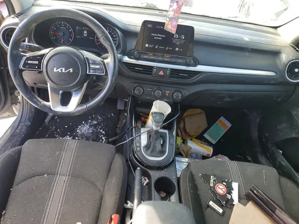 3KPF34AD0NE457884 2022 KIA FORTE - Image 8