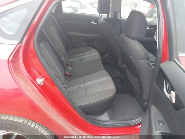 3KPF34AD0NE521440 2022 KIA FORTE - Image 8