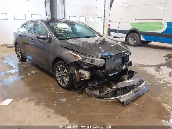 3KPF34AD0PE571337 2023 KIA FORTE - Image 1