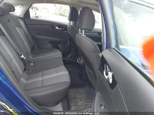 3KPF34AD0PE592866 2023 KIA FORTE - Image 8