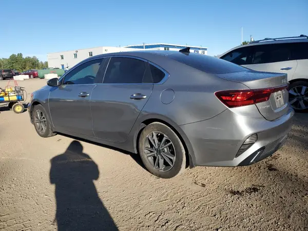 3KPF34AD0PE595217 2023 KIA FORTE - Image 2