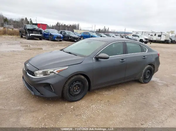 3KPF34AD0PE670143 2023 KIA FORTE - Image 2