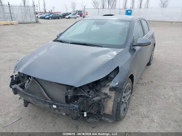 3KPF34AD0PE673477 2023 KIA FORTE - Image 2