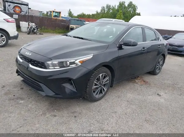 3KPF34AD0PE689310 2023 KIA FORTE - Image 2