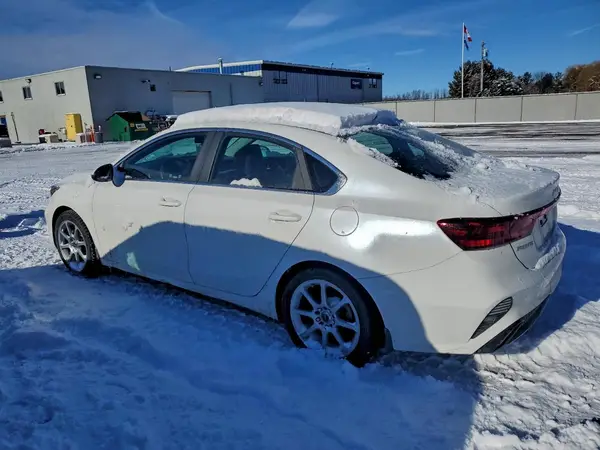 3KPF34AD0RE822649 2024 KIA FORTE - Image 2