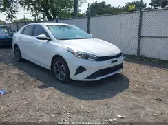 3KPF34AD0RE827690 2024 KIA FORTE