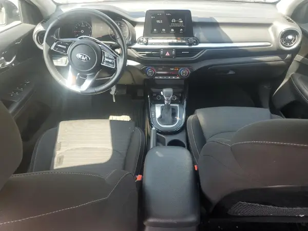 3KPF34AD1KE012744 2019 KIA FORTE - Image 8