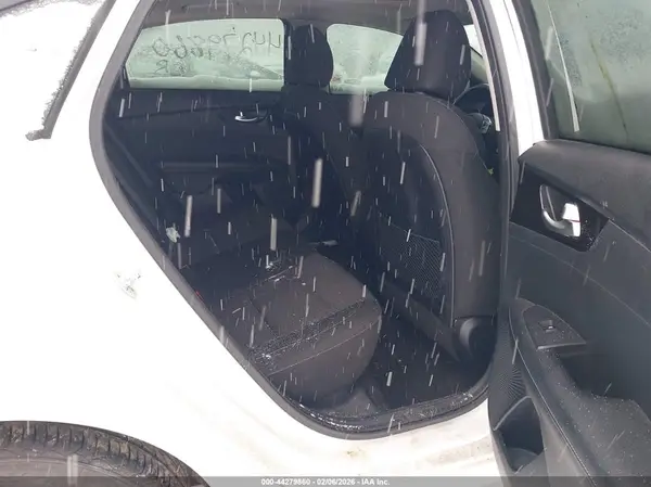3KPF34AD1KE012887 2019 KIA FORTE - Image 8