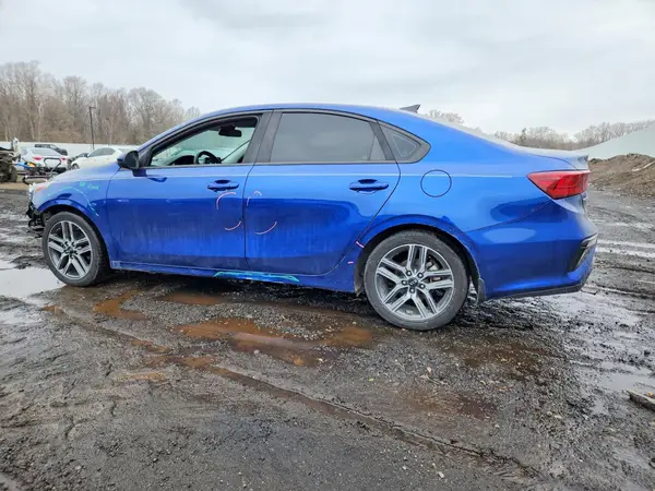 3KPF34AD1KE018236 2019 KIA FORTE - Image 2