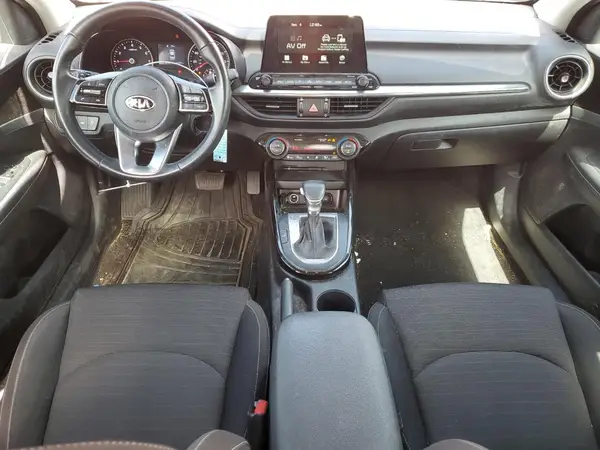 3KPF34AD1KE020617 2019 KIA FORTE - Image 8