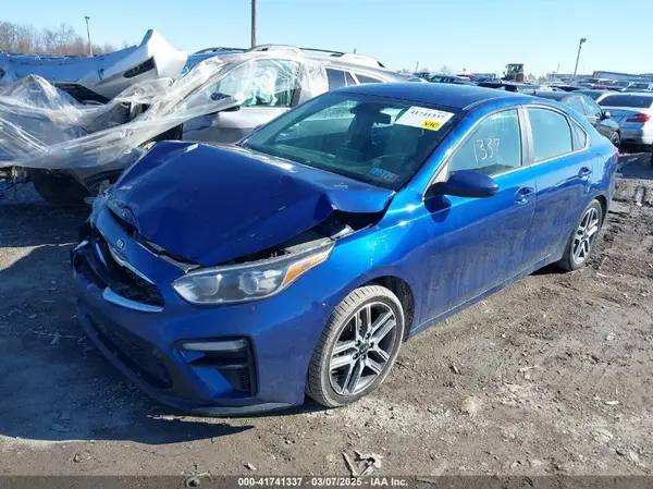 3KPF34AD1KE021427 2019 KIA FORTE - Image 2