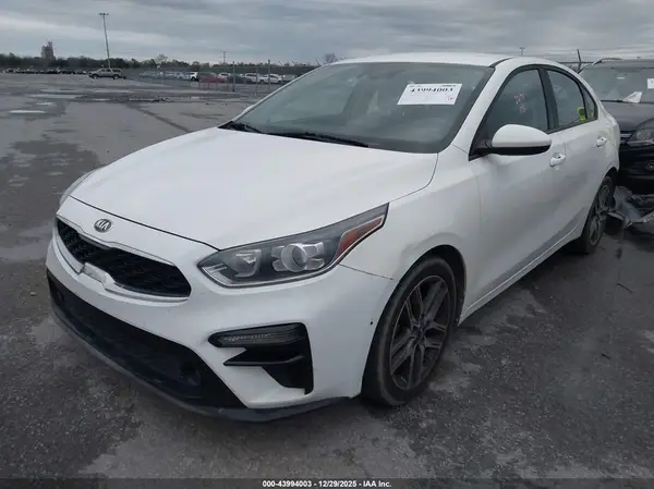 3KPF34AD1KE022402 2019 KIA FORTE - Image 2