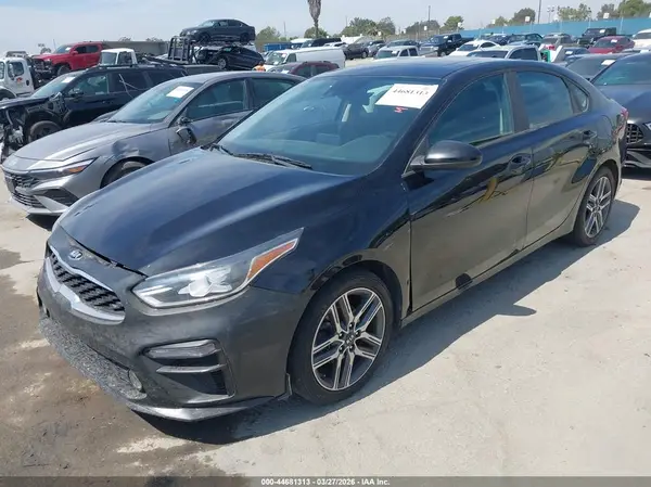 3KPF34AD1KE022948 2019 KIA FORTE - Image 2