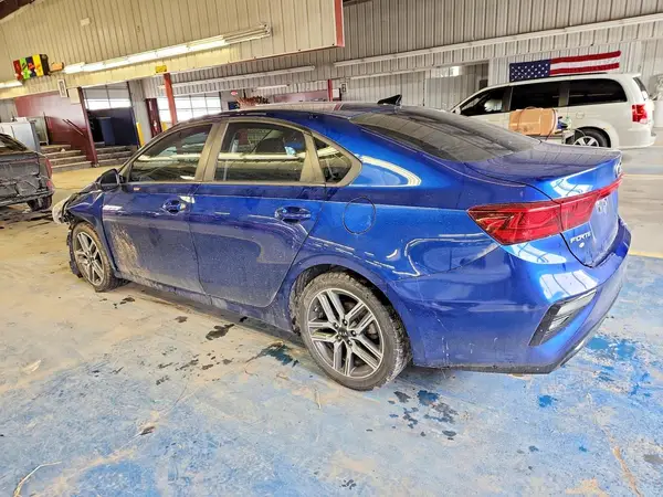 3KPF34AD1KE025929 2019 KIA FORTE - Image 2