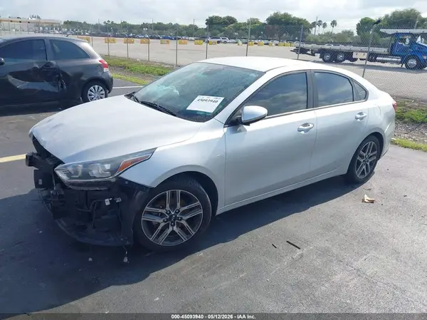 3KPF34AD1KE026532 2019 KIA FORTE - Image 2
