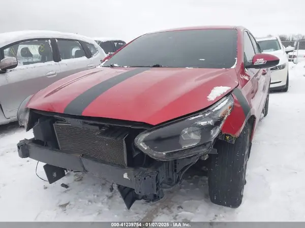 3KPF34AD1KE028622 2019 KIA FORTE - Image 2
