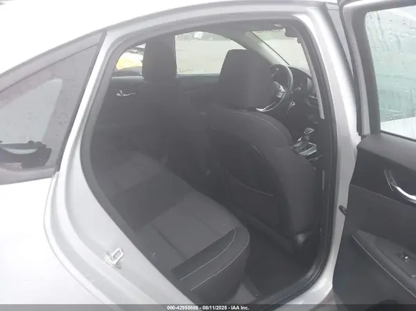 3KPF34AD1KE042908 2019 KIA FORTE - Image 8