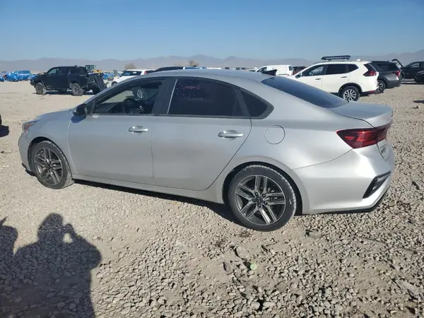 3KPF34AD1KE044268 2019 KIA FORTE - Image 2