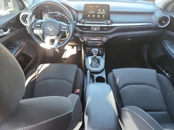 3KPF34AD1KE048210 2019 KIA FORTE - Image 8