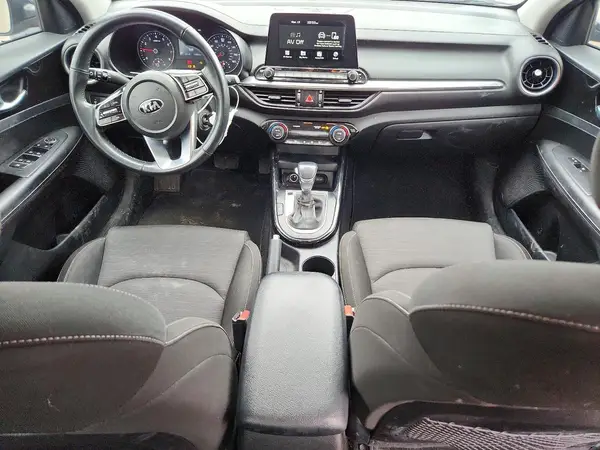 3KPF34AD1KE071051 2019 KIA FORTE - Image 8