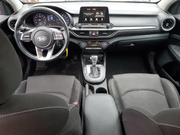 3KPF34AD1KE072216 2019 KIA FORTE - Image 8