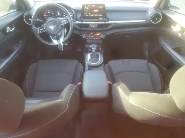 3KPF34AD1KE073222 2019 KIA FORTE - Image 8