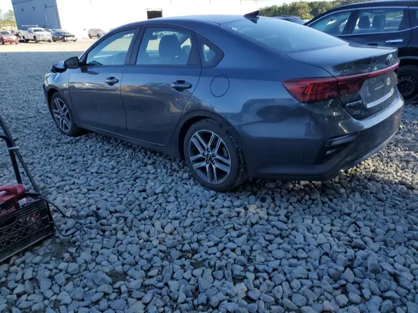 3KPF34AD1KE074063 2019 KIA FORTE - Image 2