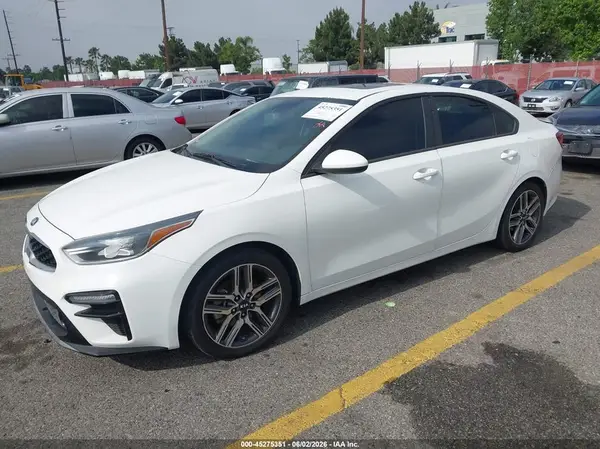 3KPF34AD1KE076279 2019 KIA FORTE - Image 2