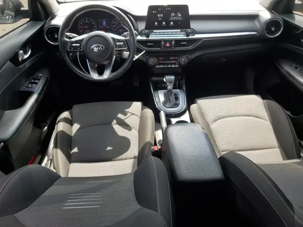 3KPF34AD1KE078632 2019 KIA FORTE - Image 8