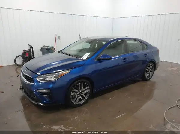3KPF34AD1KE089596 2019 KIA FORTE - Image 2