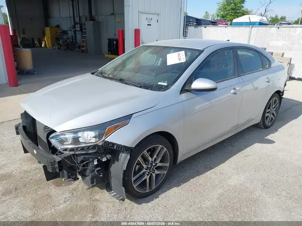 3KPF34AD1KE119969 2019 KIA FORTE - Image 2