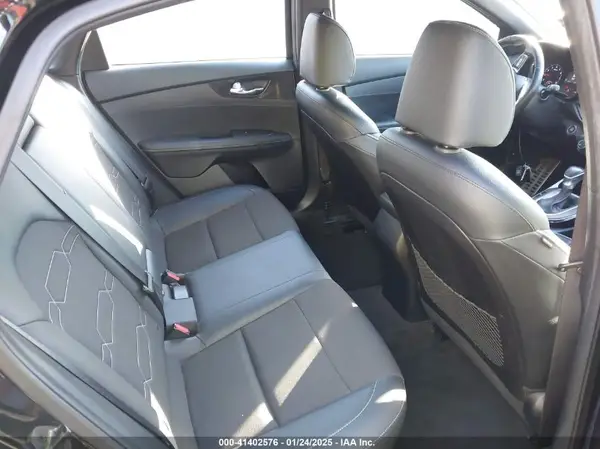 3KPF34AD1LE150060 2020 KIA FORTE - Image 8