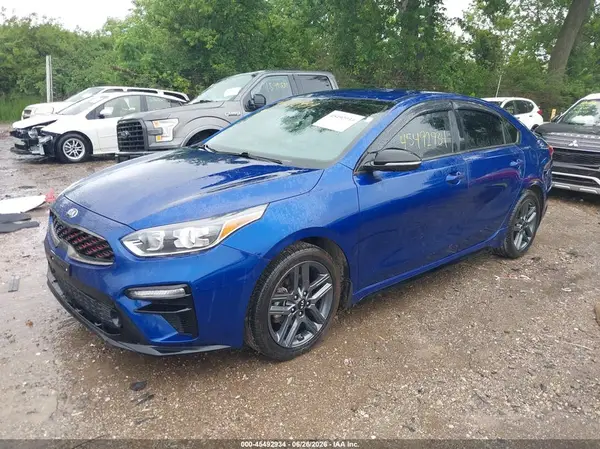 3KPF34AD1LE257206 2020 KIA FORTE - Image 2