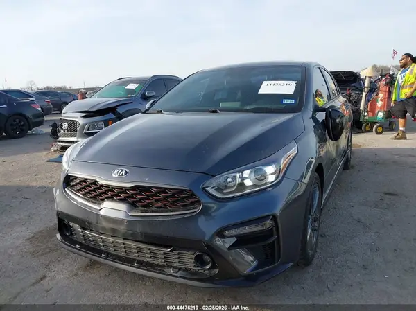 3KPF34AD1LE259988 2020 KIA FORTE - Image 2