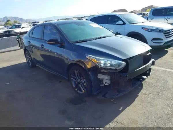 3KPF34AD1ME268904 2021 KIA FORTE - Image 1