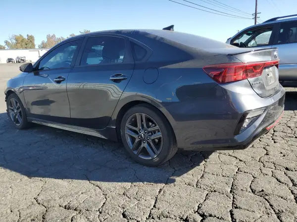 3KPF34AD1ME278008 2021 KIA FORTE - Image 2