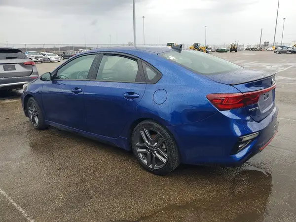 3KPF34AD1ME285430 2021 KIA FORTE - Image 2
