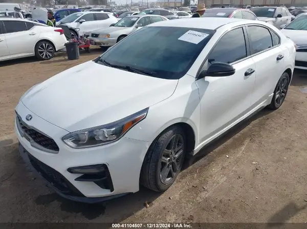 3KPF34AD1ME286755 2021 KIA FORTE - Image 2