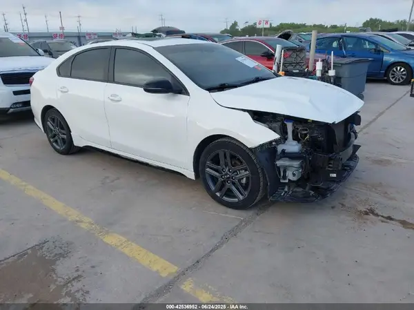 3KPF34AD1ME301495 2021 KIA FORTE - Image 1