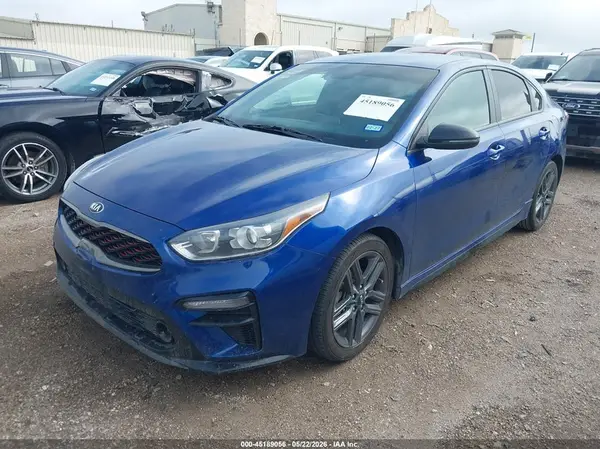 3KPF34AD1ME305577 2021 KIA FORTE - Image 2